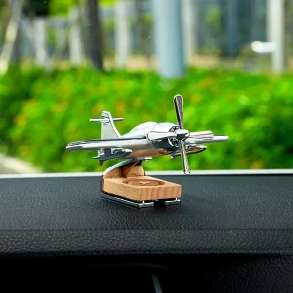 Solar Aircraft With Unique Fragrance