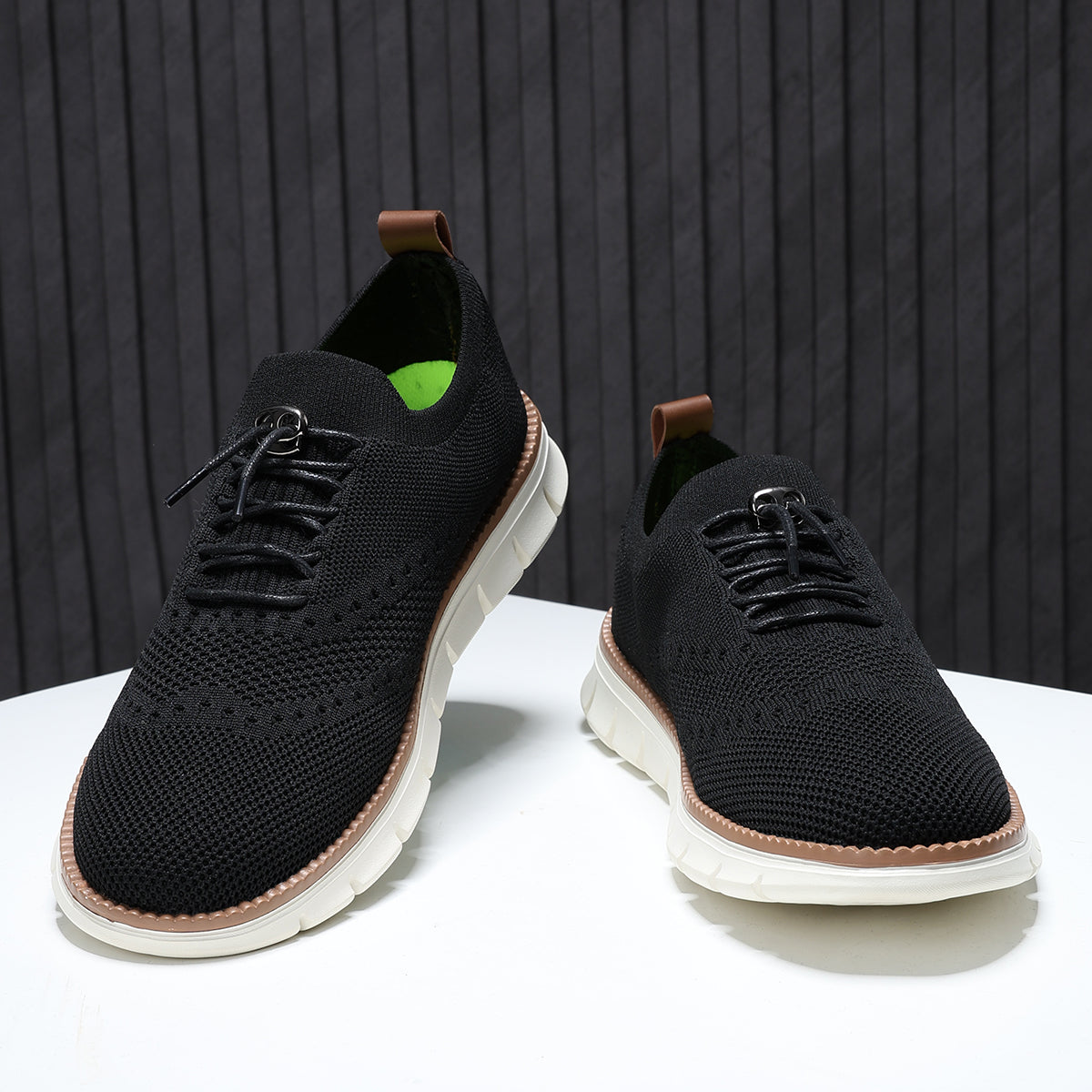 Breathable fly knit trendy casual shoes for men