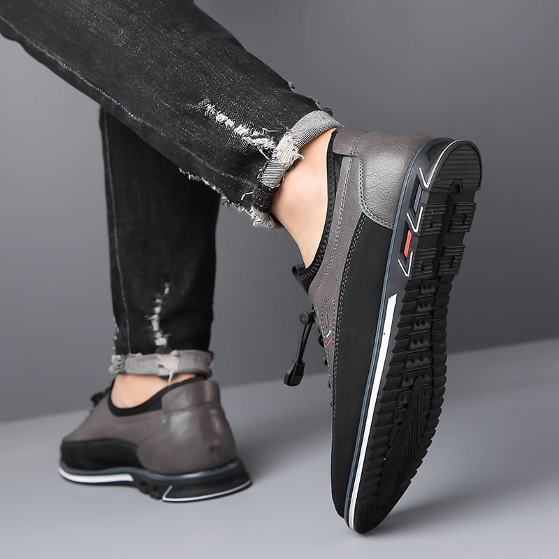 Men’s Ultra Comfortable Walking Shoes with Arch Support