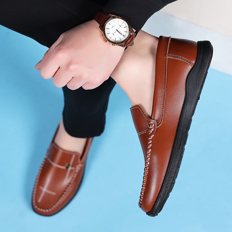 Wear-resistant and odor-resistant casual shoes