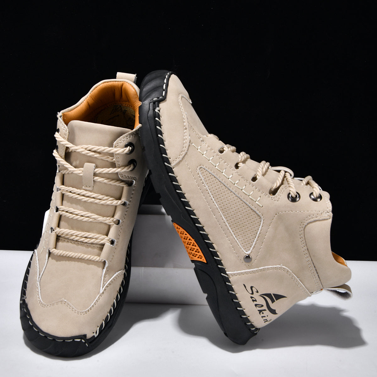 Men Can’t Get Enough of These Cozy Walking Shoes
