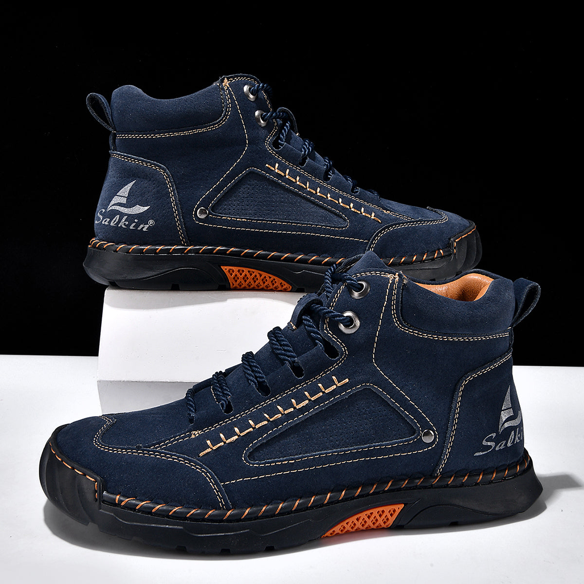 Men Can’t Get Enough of These Cozy Walking Shoes