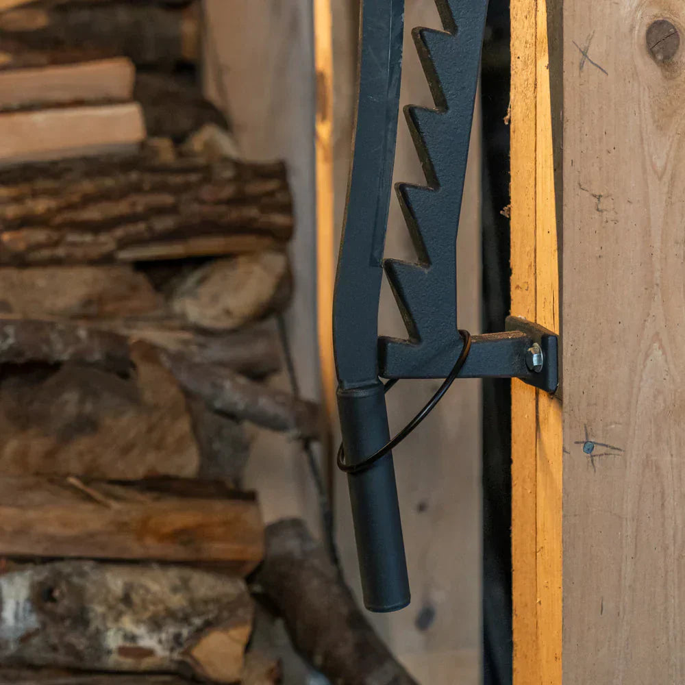 Wall-mounted Wood Splitter - Skip the axe!