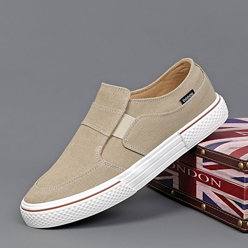 Trendy sports casual shoes